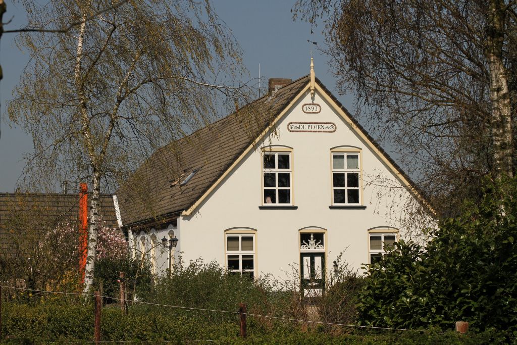 9. Boerderij de Ploen & Havezate de Magerhorst